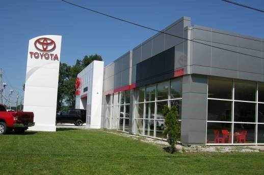 TOYOTA BATAVIA COVER Garnet Residence